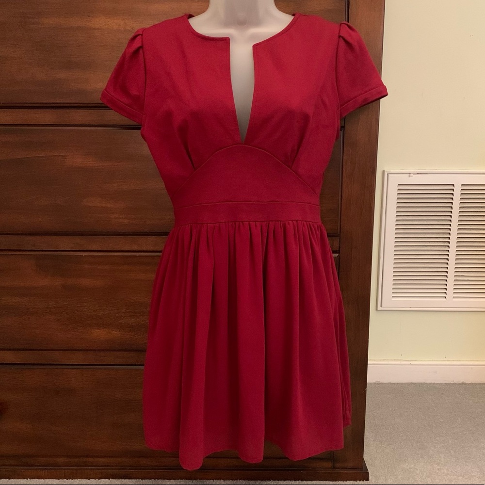 *TOBI* Red Short Sleeved Mini Dress